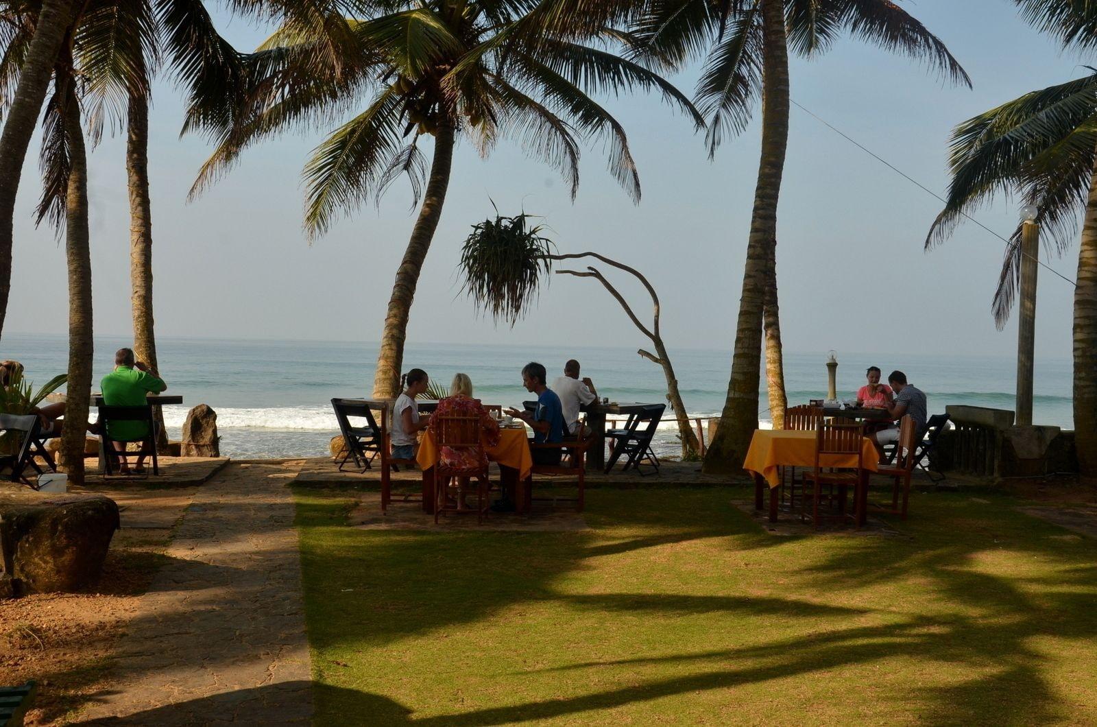 Time N Tide Beach Resort Hikkaduwa Luaran gambar