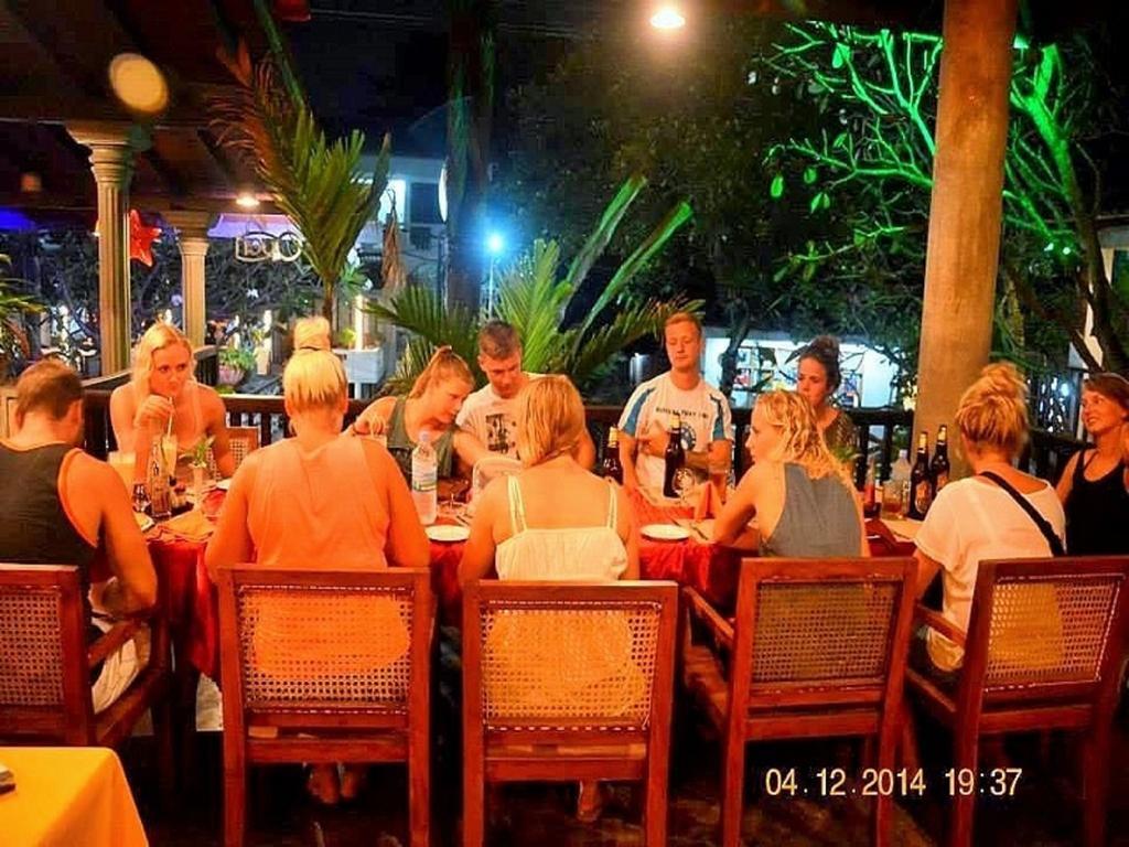 Time N Tide Beach Resort Hikkaduwa Luaran gambar