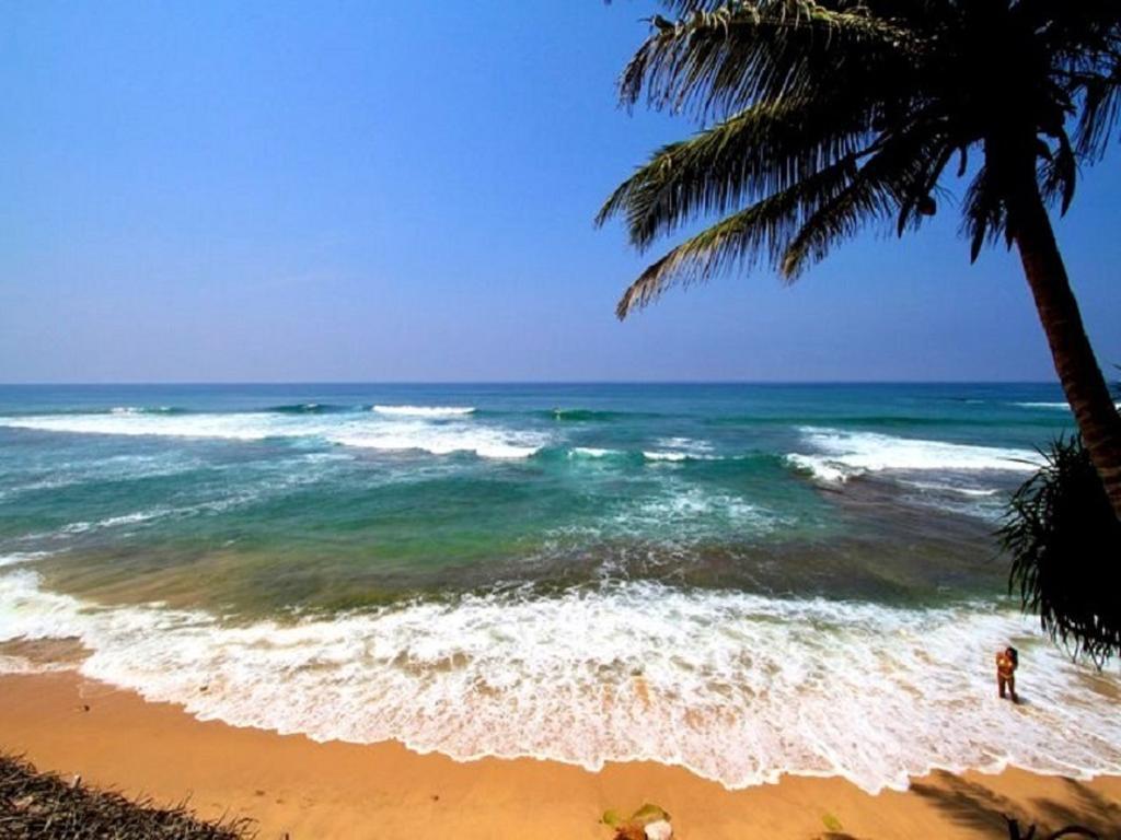 Time N Tide Beach Resort Hikkaduwa Luaran gambar