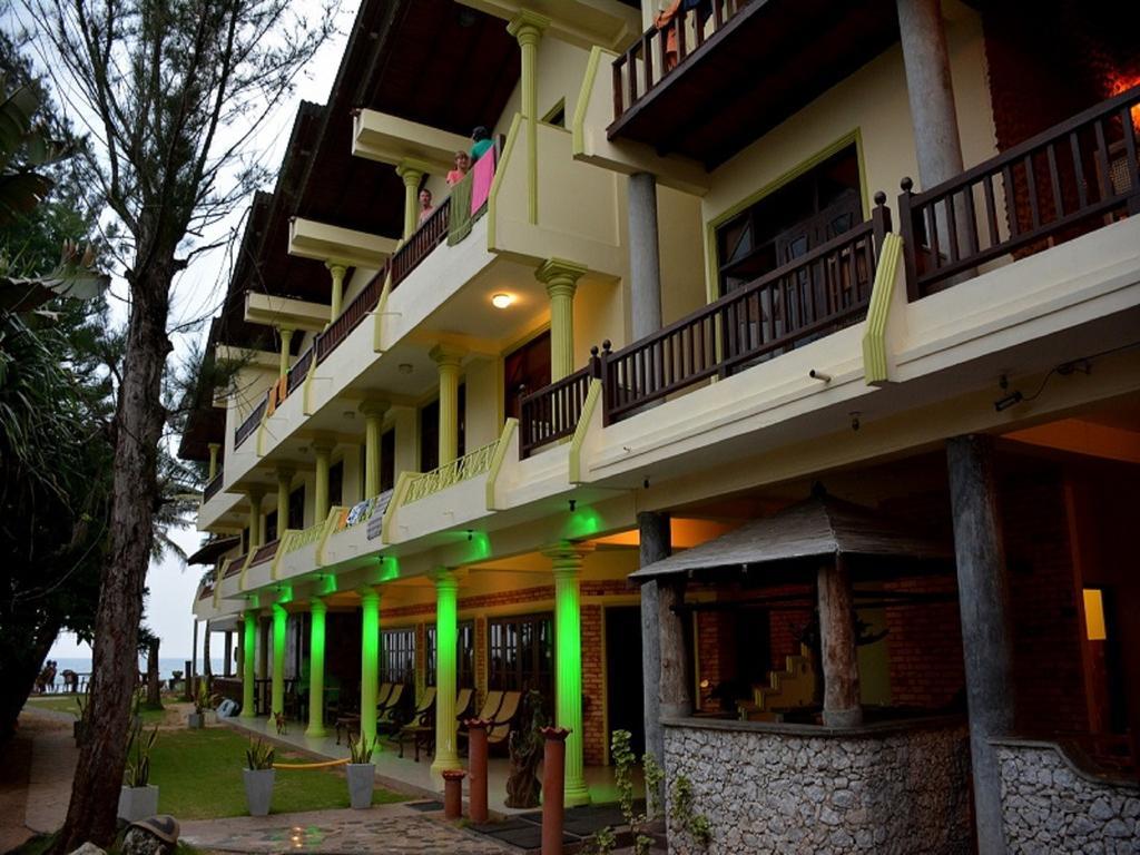 Time N Tide Beach Resort Hikkaduwa Luaran gambar